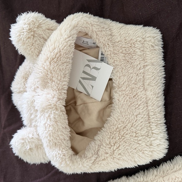 Zara kids fuzzy set - Picture 2 of 5